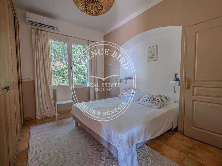 Villa Sainte-Maxime - 8 bedrooms - 250m²