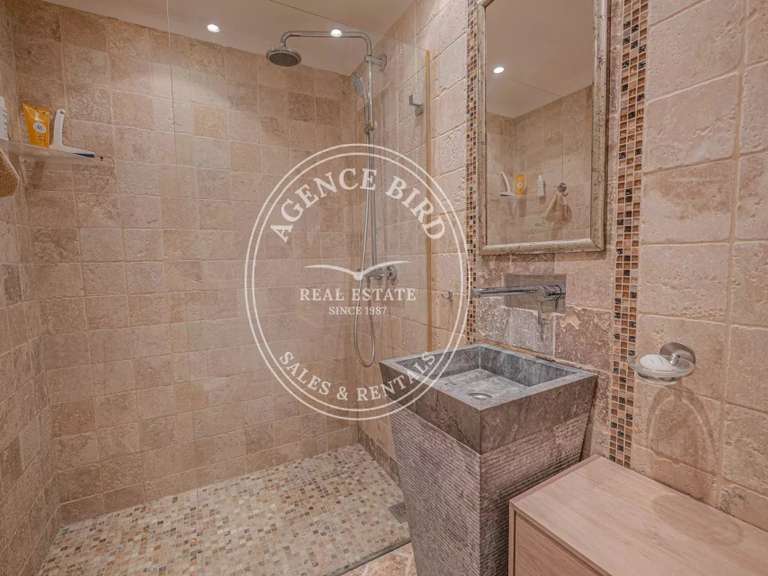 Villa Sainte-Maxime - 8 bedrooms - 250m²