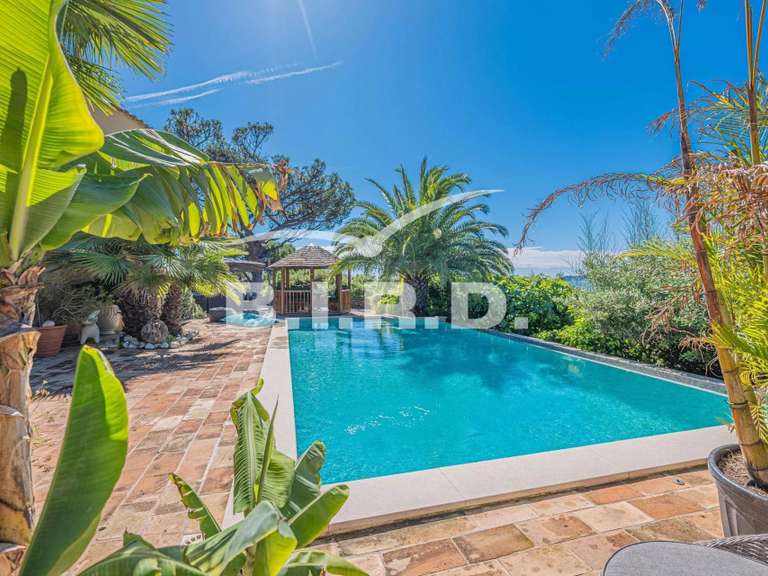 Villa avec Vue sur mer Sainte-Maxime - 5 chambres - 180m²