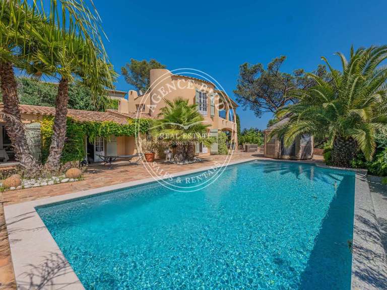 Villa avec Vue sur mer Sainte-Maxime - 5 chambres - 180m²
