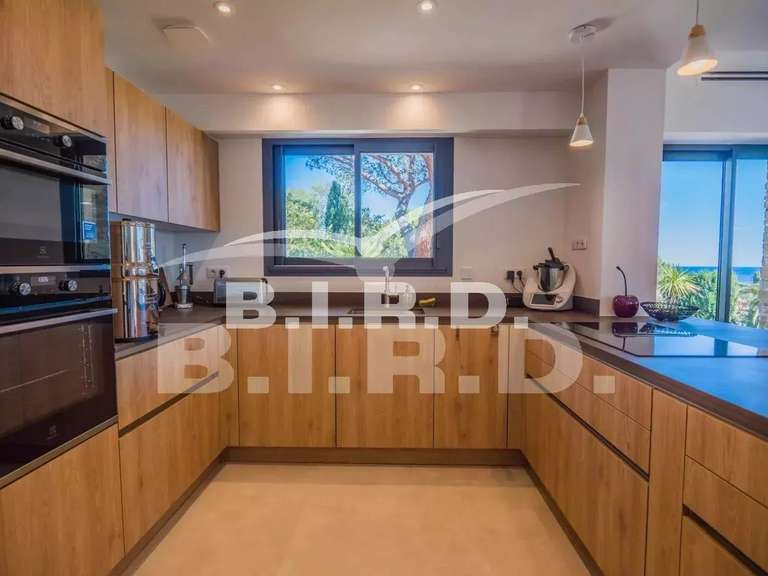 Villa avec Vue sur mer Sainte-Maxime - 5 chambres - 200m²