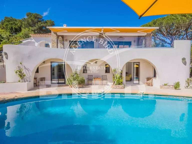 Villa avec Vue sur mer Sainte-Maxime - 5 chambres - 200m²
