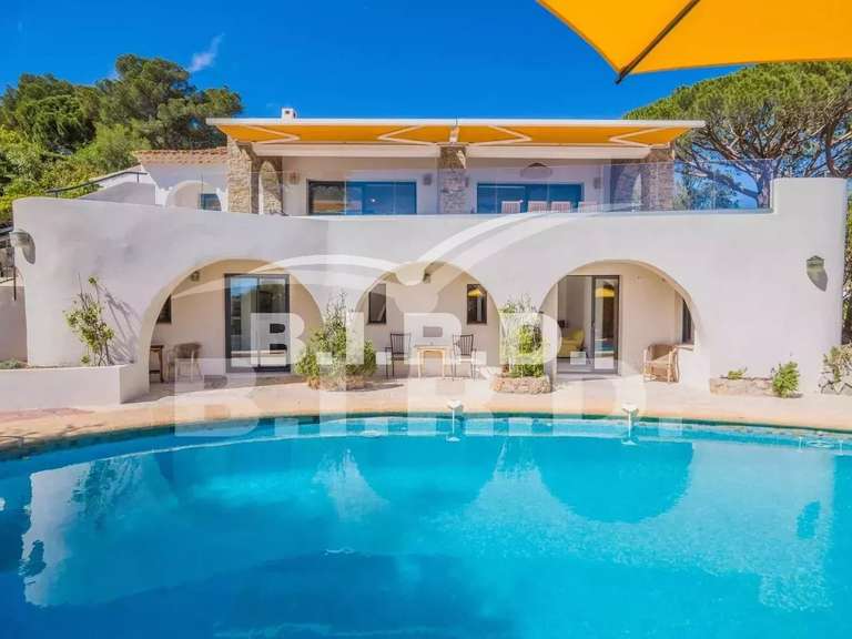 Villa avec Vue sur mer Sainte-Maxime - 5 chambres - 200m²