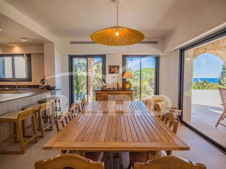 Villa avec Vue sur mer Sainte-Maxime - 5 chambres - 200m²