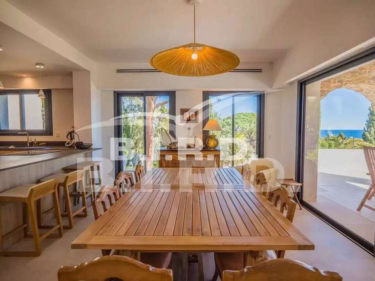 Villa avec Vue sur mer Sainte-Maxime - 5 chambres - 200m²