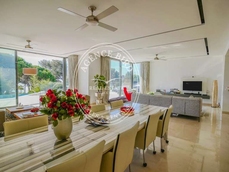 Villa with Sea view Sainte-Maxime - 4 bedrooms - 180m²
