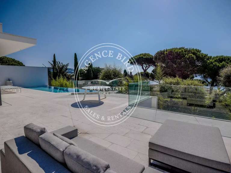 Villa with Sea view Sainte-Maxime - 4 bedrooms - 180m²