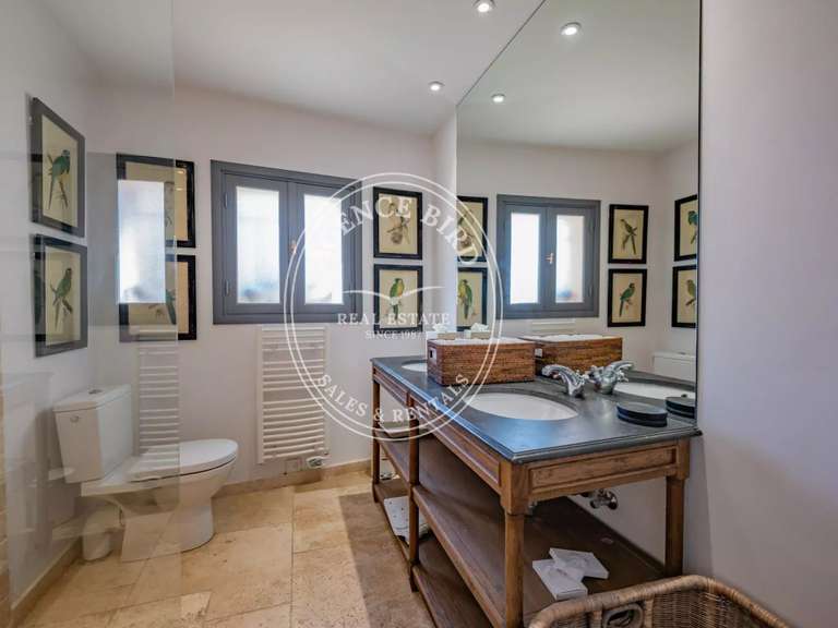 Villa with Sea view Sainte-Maxime - 7 bedrooms - 260m²