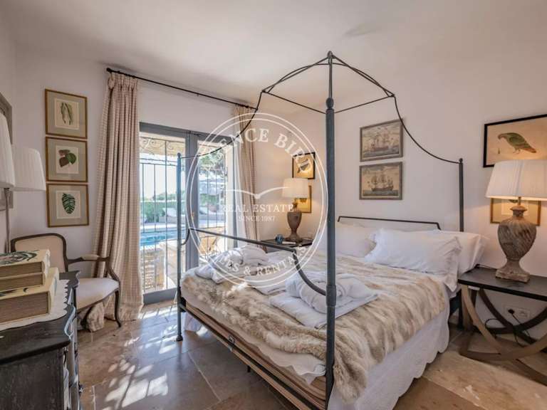 Villa with Sea view Sainte-Maxime - 7 bedrooms - 260m²