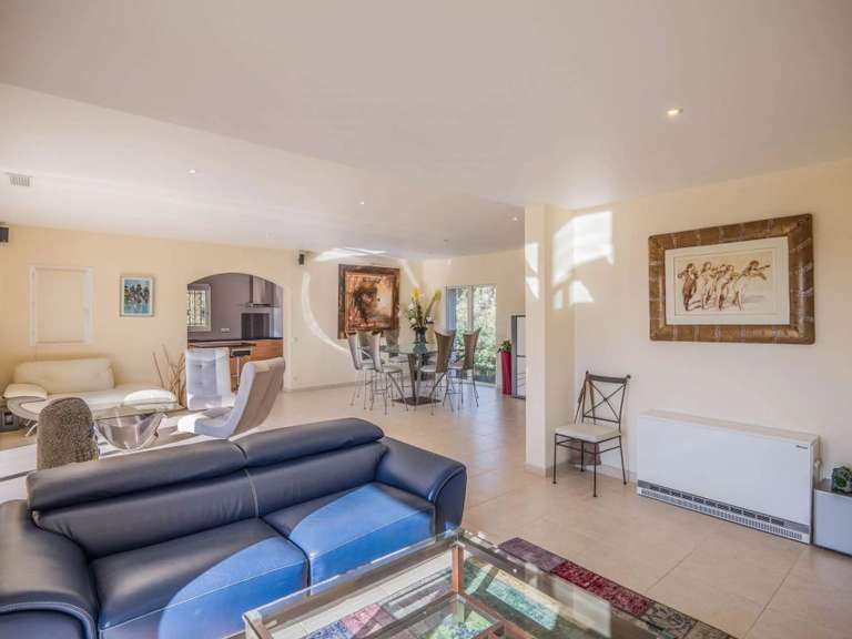 Villa Sainte-Maxime - 3 chambres - 238m²