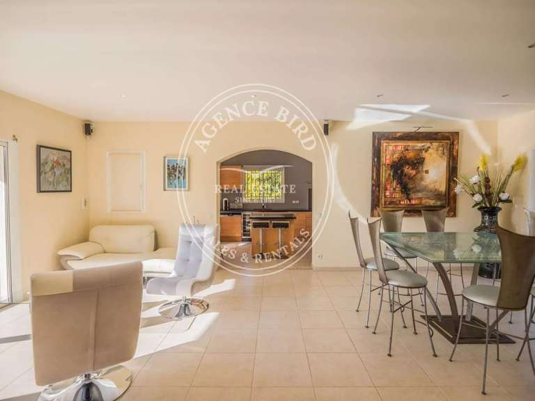 Villa Sainte-Maxime - 3 chambres - 238m²