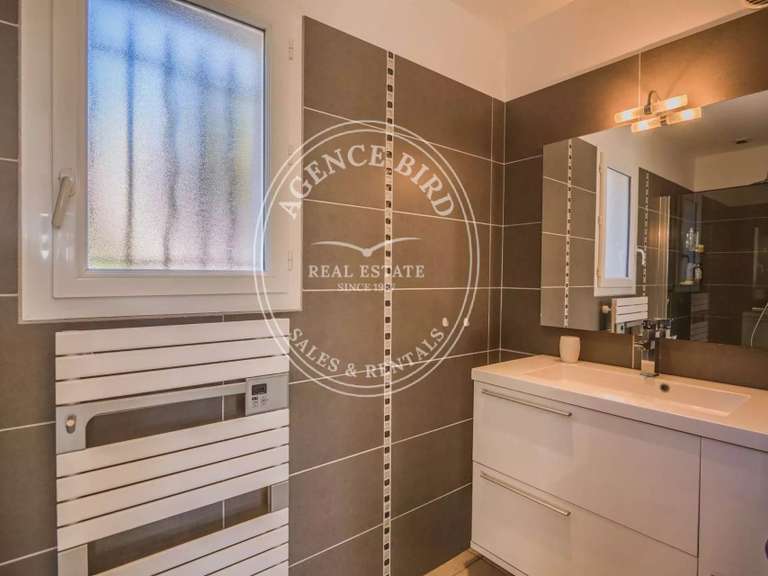 Villa Sainte-Maxime - 3 chambres - 238m²