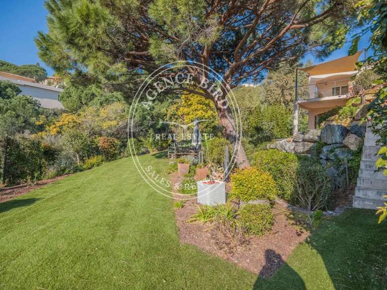 Villa Sainte-Maxime - 3 chambres - 238m²