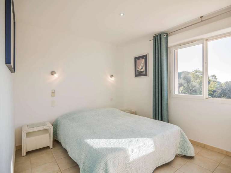 Villa Sainte-Maxime - 3 chambres - 238m²