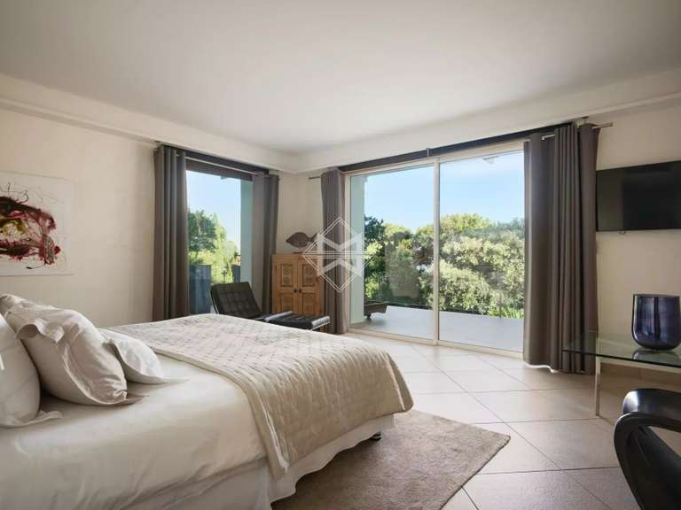 Villa Sainte-Maxime - 15 chambres - 1000m²