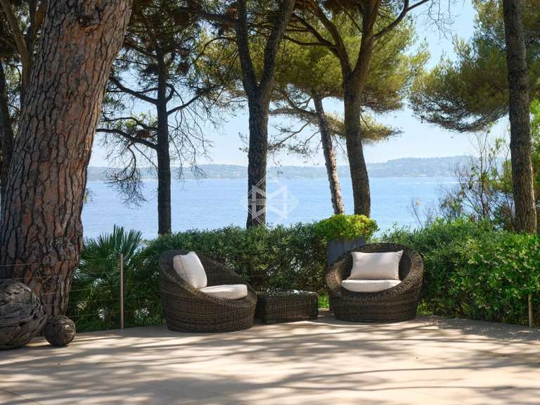 Villa Sainte-Maxime - 15 chambres - 1000m²