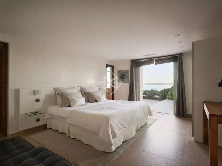 Villa Sainte-Maxime - 15 chambres - 1000m²
