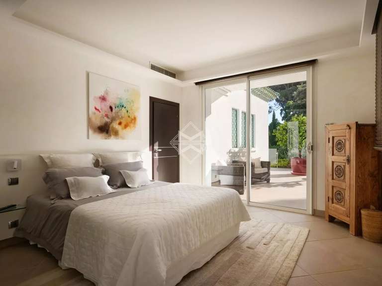 Villa Sainte-Maxime - 15 chambres - 1000m²