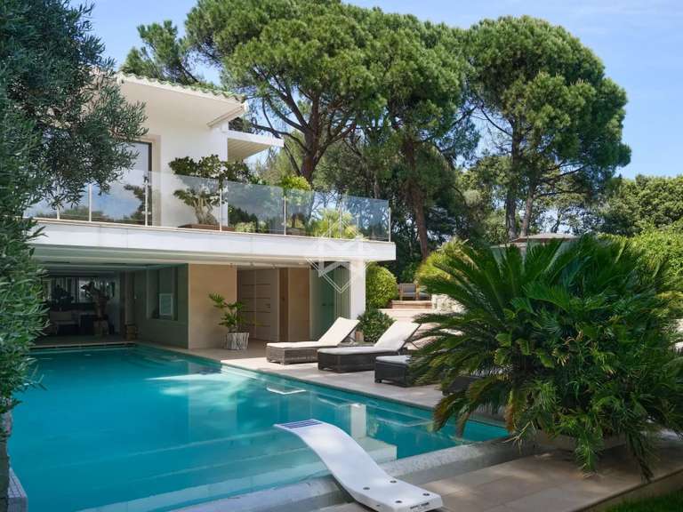 Villa Sainte-Maxime - 15 chambres - 1000m²