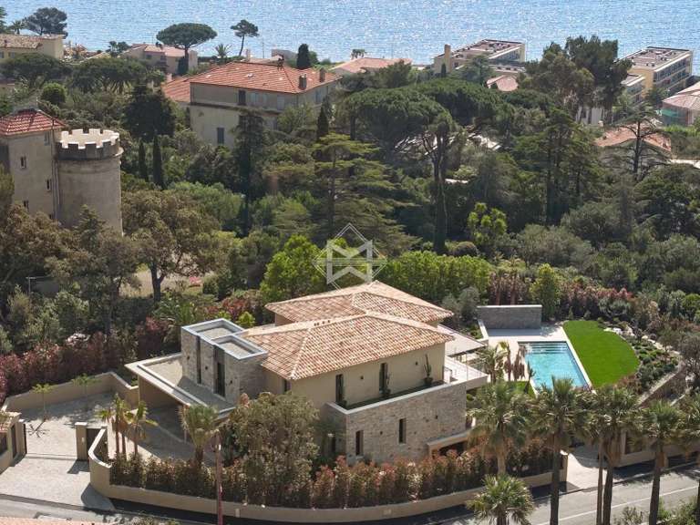 Villa with Sea view Sainte-Maxime - 5 bedrooms - 569m²