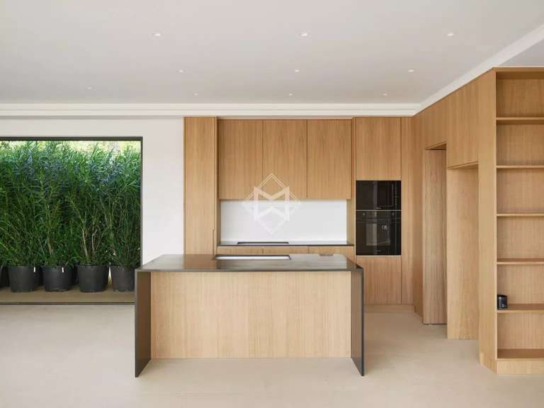 Villa Sainte-Maxime - 4 bedrooms - 288m²