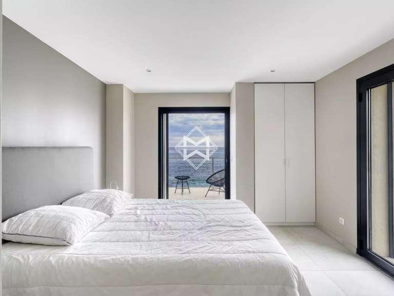 Villa with Sea view Sainte-Maxime - 6 bedrooms - 230m²