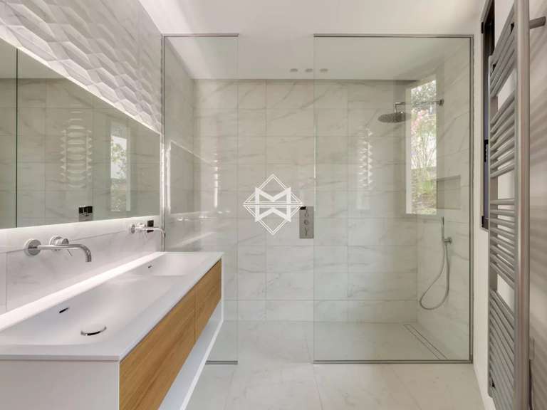 Villa Sainte-Maxime - 4 chambres - 361m²