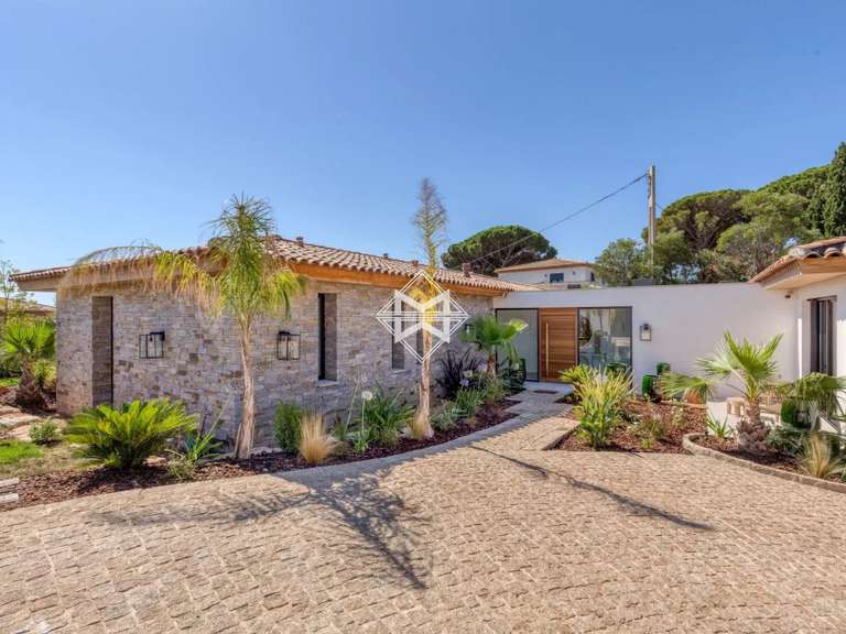 Villa Sainte-Maxime - 4 chambres - 361m²