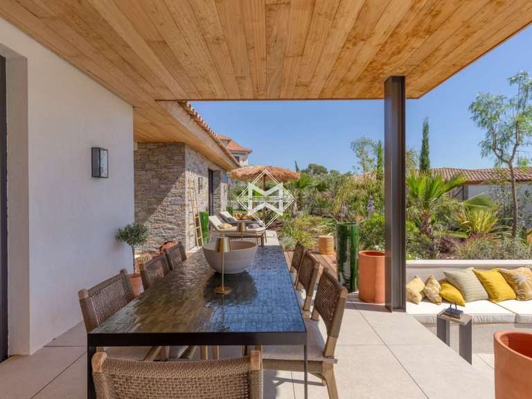 Villa Sainte-Maxime - 4 chambres - 361m²