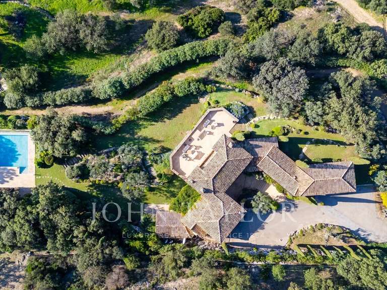 Villa Sainte-Maxime - 7 bedrooms - 340m²