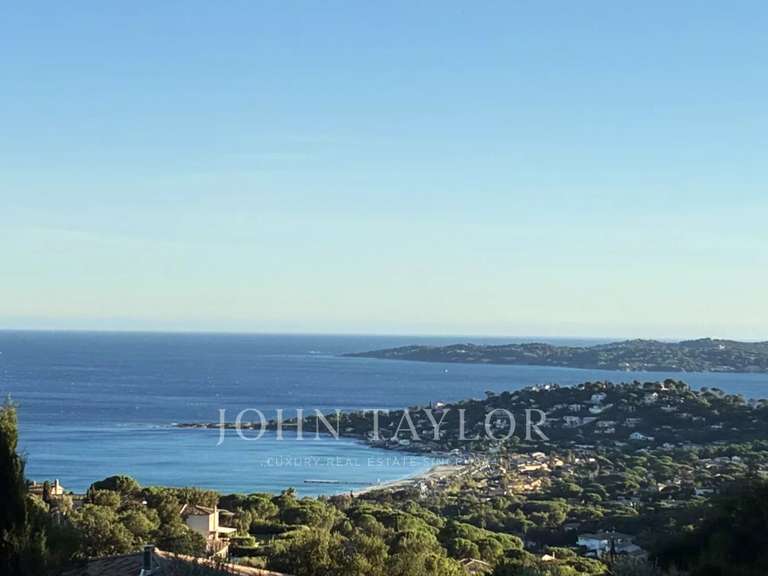 Villa Sainte-Maxime - 5 bedrooms - 350m²