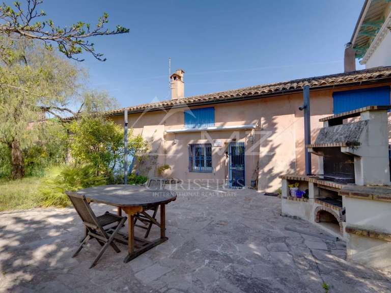 Villa Sainte-Maxime - 7 chambres - 246m²