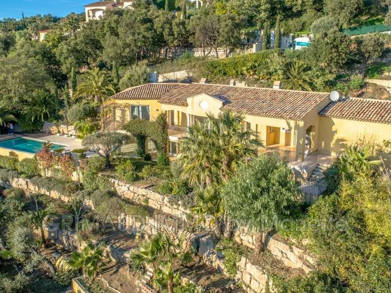 Villa with Sea view Sainte-Maxime - 5 bedrooms - 302m²
