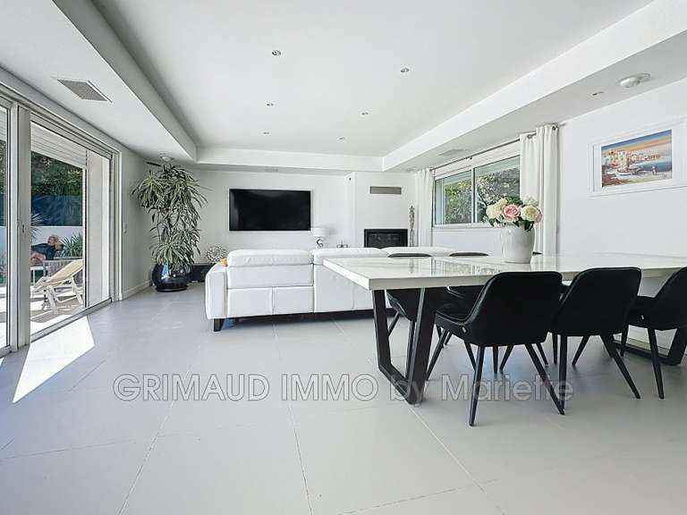Villa Sainte-Maxime - 4 chambres - 147m²
