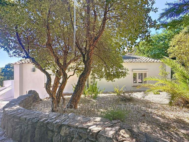 Villa Sainte-Maxime - 4 chambres - 147m²