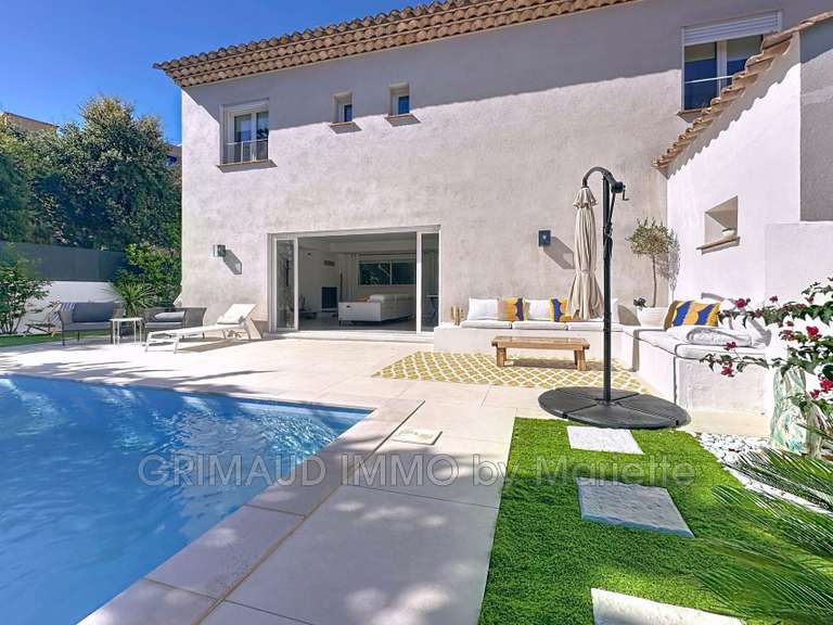Villa Sainte-Maxime - 4 chambres - 147m²