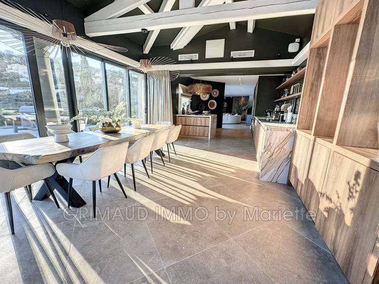 Villa avec Vue sur mer Sainte-Maxime - 6 chambres - 300m²