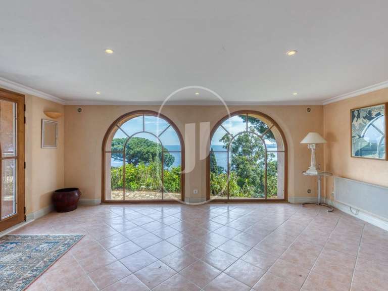 Villa with Sea view Sainte-Maxime - 6 bedrooms - 375m²