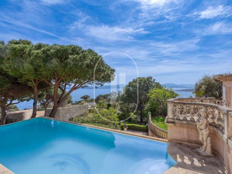 Villa with Sea view Sainte-Maxime - 6 bedrooms - 375m²