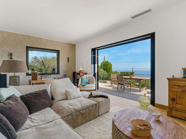 Villa with Sea view Sainte-Maxime - 4 bedrooms - 180m²