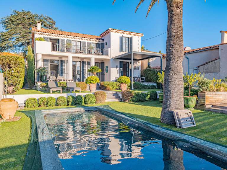 Villa avec Vue sur mer Sainte-Maxime - 180m²