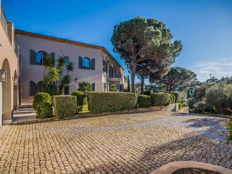 Villa Sainte-Maxime - 8 chambres - 1000m²