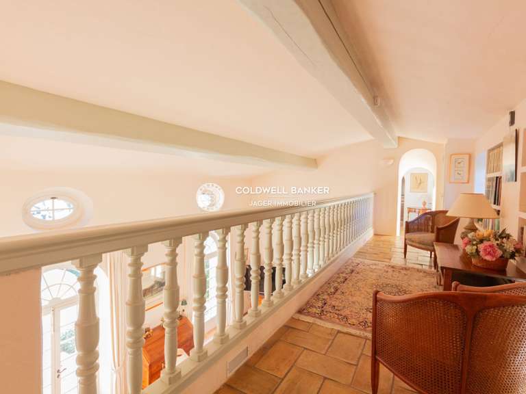 Villa Sainte-Maxime - 4 chambres - 250m²