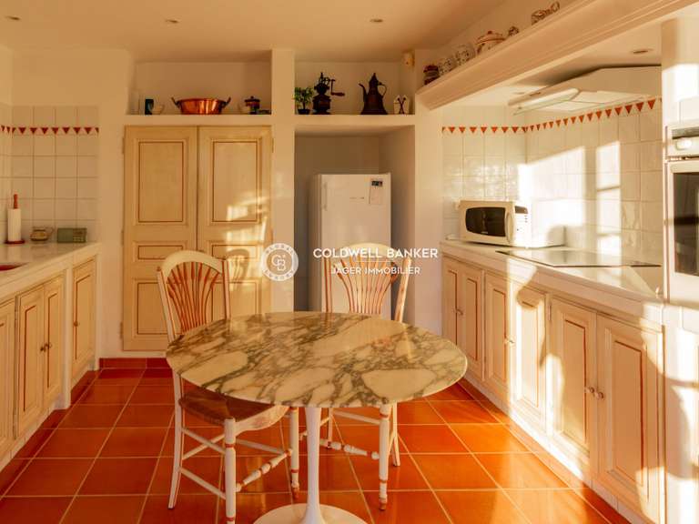 Villa Sainte-Maxime - 4 chambres - 250m²