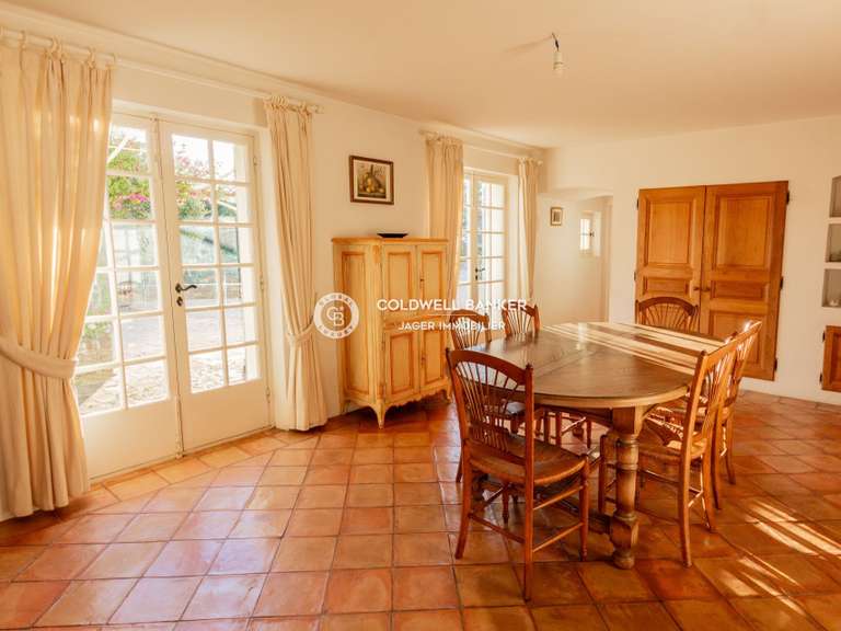 Villa Sainte-Maxime - 4 chambres - 250m²