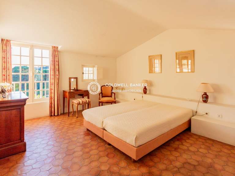 Villa Sainte-Maxime - 4 chambres - 250m²