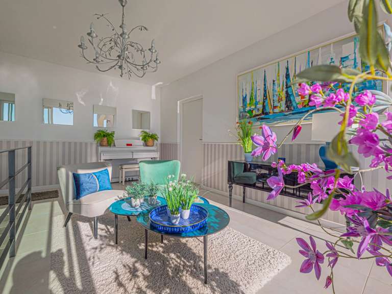 Villa with Sea view Sainte-Maxime - 6 bedrooms - 388m²