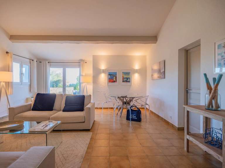 Villa Sainte-Maxime - 4 bedrooms - 106m²