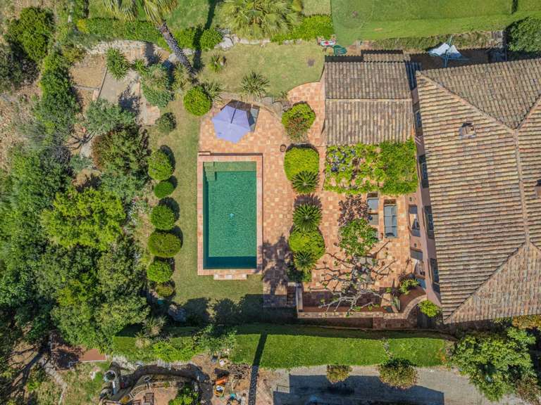 Villa Sainte-Maxime - 5 bedrooms - 233m²