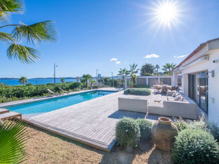 Villa Sainte-Maxime - 4 bedrooms - 185m²